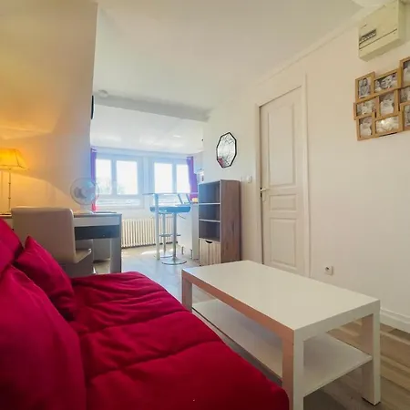 Apartment Le Nid De Velpeau - Studio In The Heart Of Velpeau